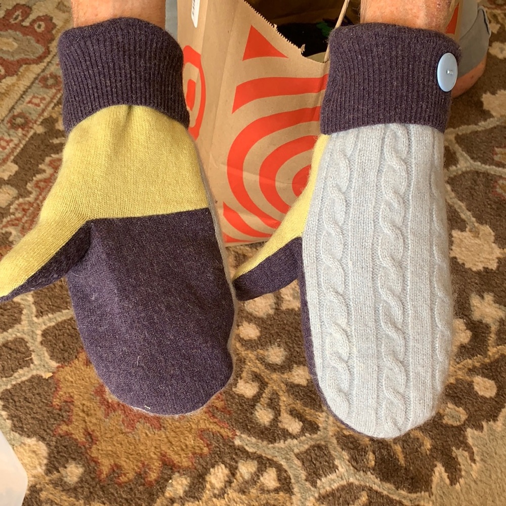 Sweater Mittens